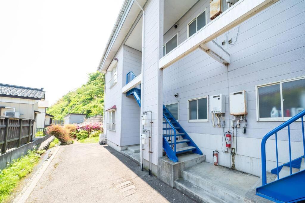 Апартаменты コーポセキヤ / Corp Sekiya Itoigawa Экстерьер фото